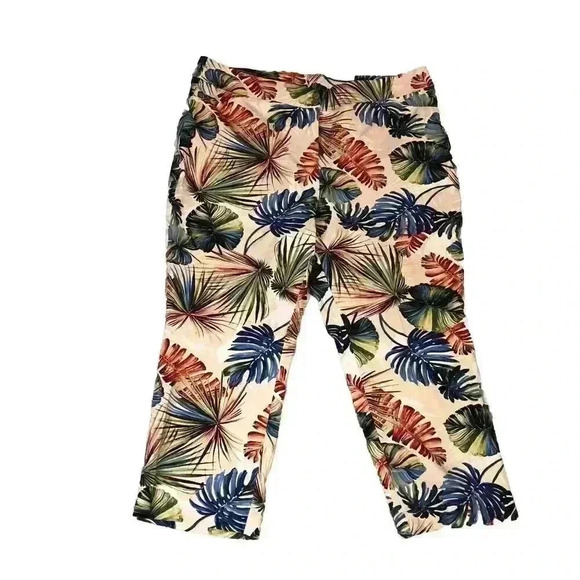 Chicos 2.5P (14P) Capris Island Tropical Jungle Leaf Print Button Front - Picture 1 of 6